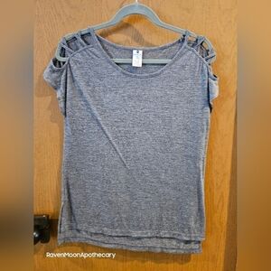 3 / 15$ Bundle Deal Active Life Small Womens Shirt